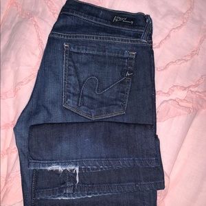 Citizen of Humanity 28